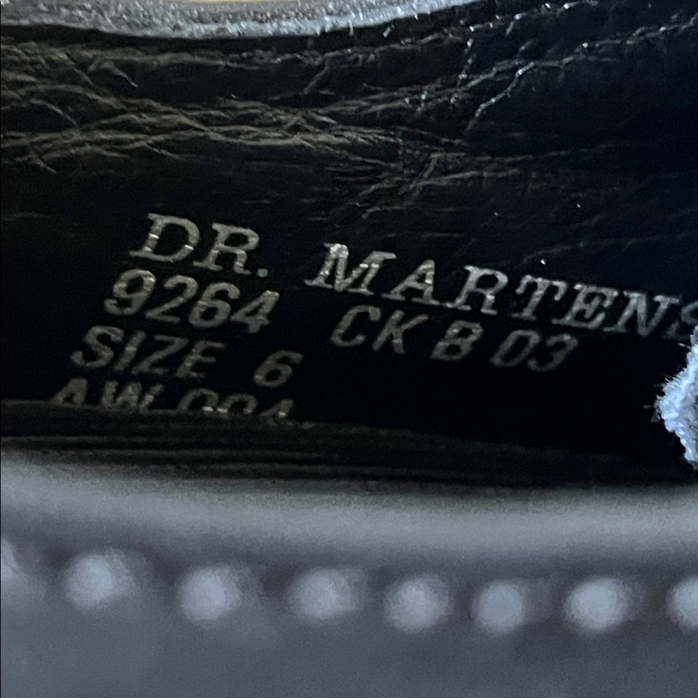 Vintage! Dr Marten’s 9264 Leather Oxfords - Picture 5 of 6